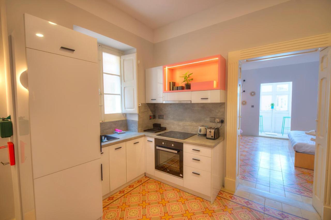 Beautiful One Bedroom Seafront Apartment Vpal1-1 Ил-Фурияна Екстериор снимка